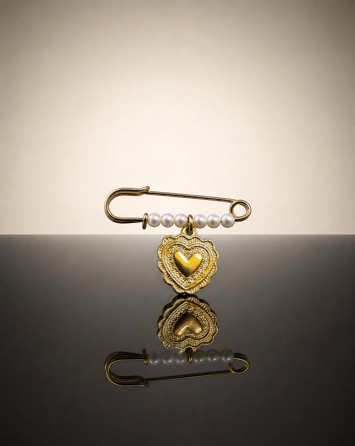 Heart Charm Pearl Pin Brooch