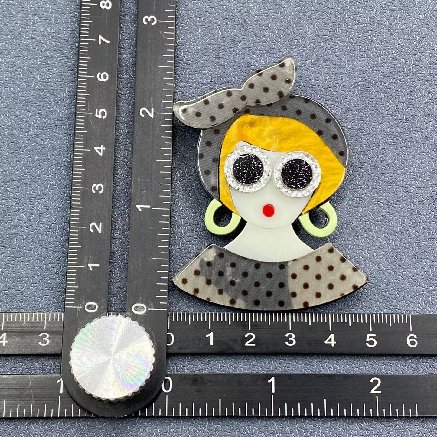 Creative Beauty Acrylic Brooch