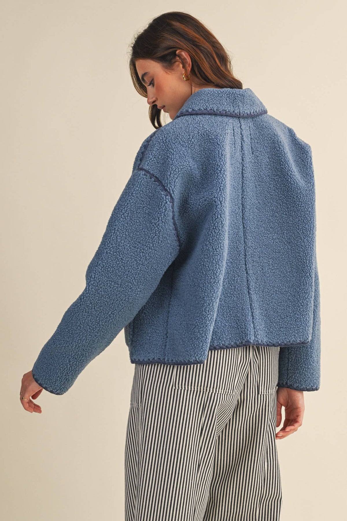FAUX SHERPA FLEECE JACKET WITH BLANKET STITCH