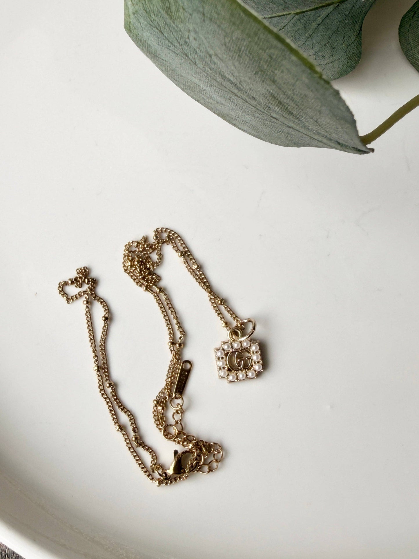 Upcycled Gucci Small Pearl Pendant Necklace