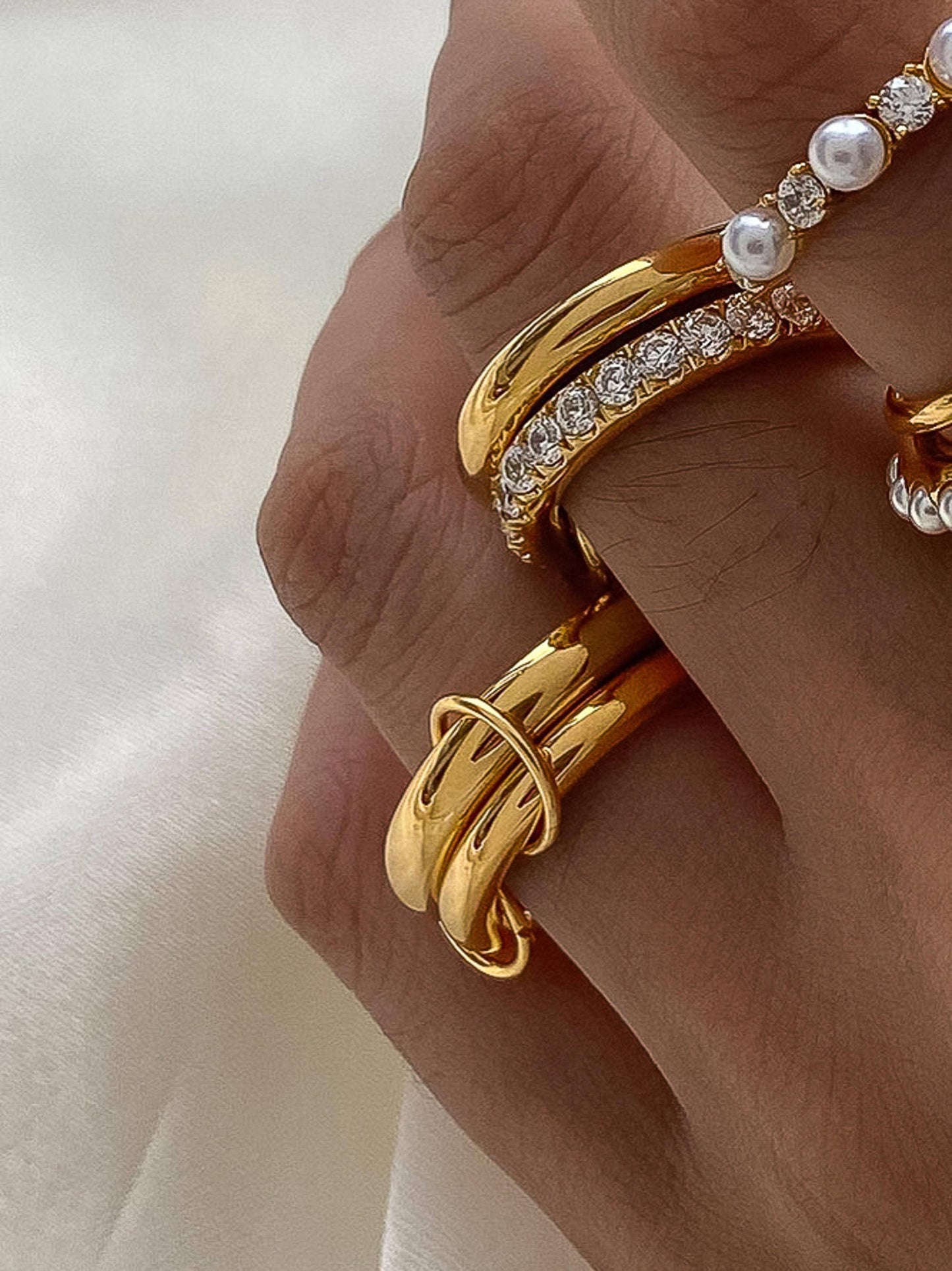 Gravité 18K Gold Non-Tarnish Double Stack Band Ring